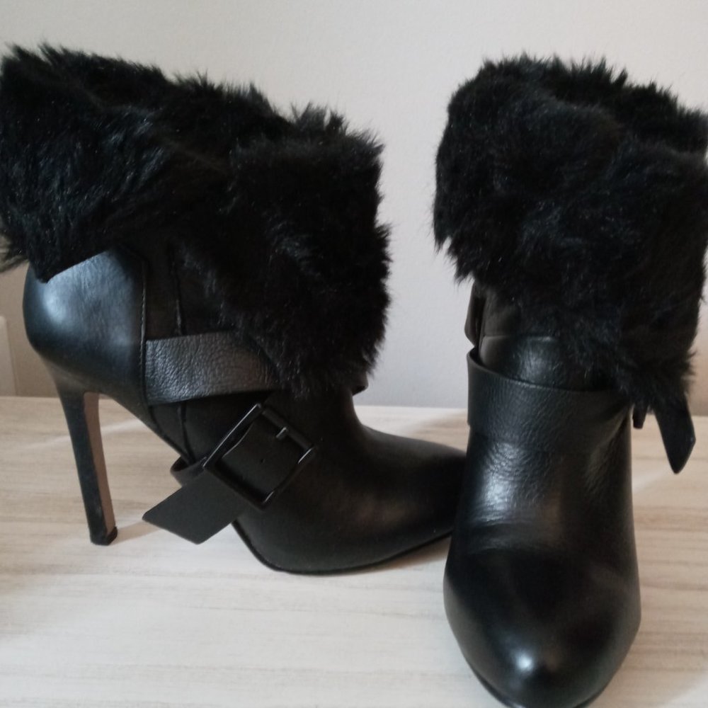 ALDO Booties - Picture 2 of 3